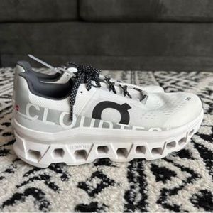On Women's Men’s  Cloudmonster Sneakers size 9.5